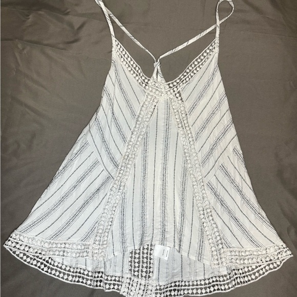 Sloane Rouge Women's Small White Striped Crochet Trim Cami Tank Top USA EUC - Picture 4 of 7